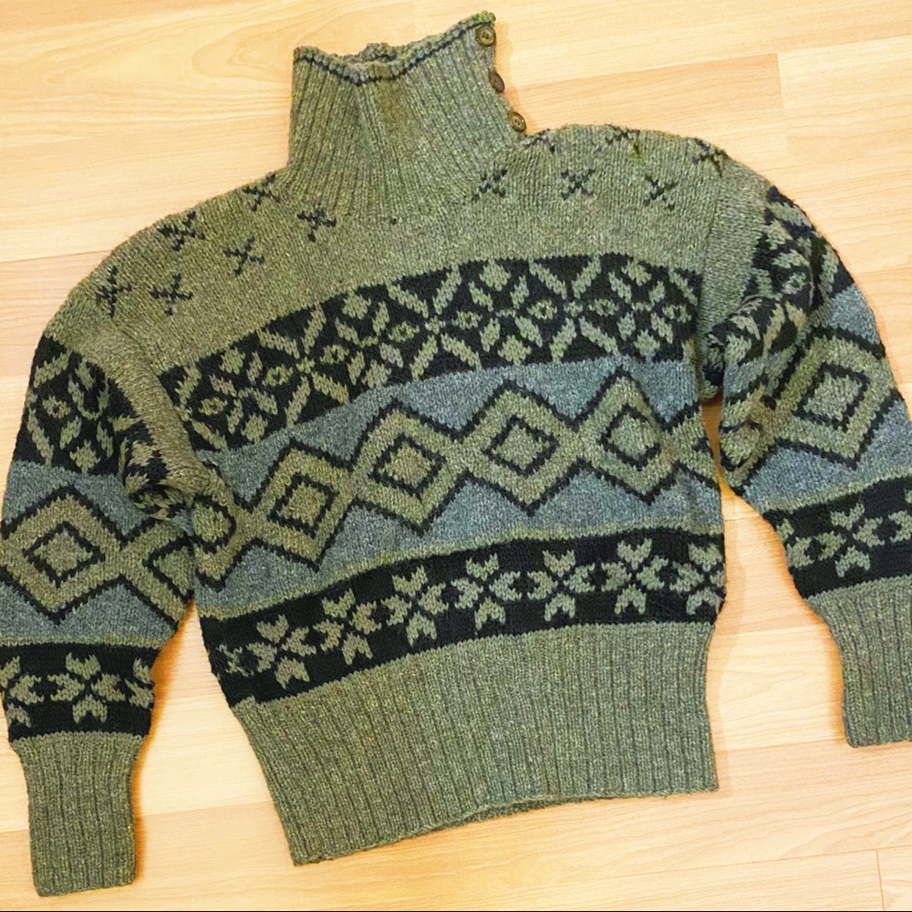 Vintage 80s fair isle sweater w/ high neck/buttons
